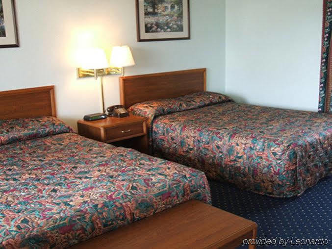 Scottish Inns Fayetteville Екстериор снимка