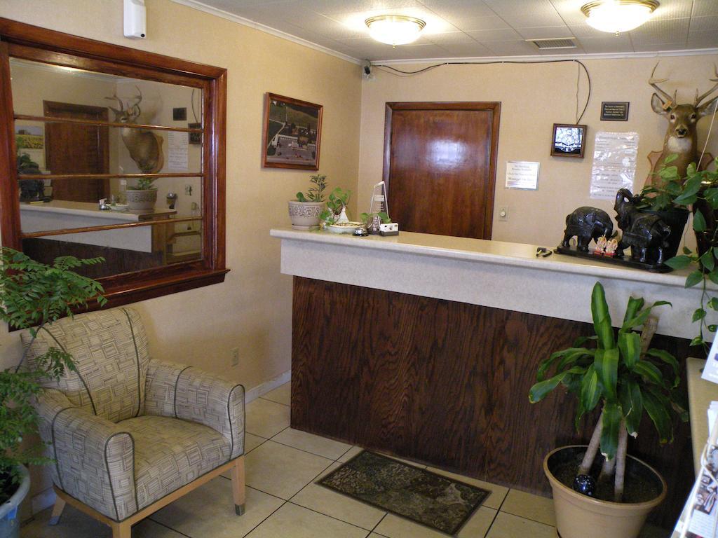 Scottish Inns Fayetteville Екстериор снимка